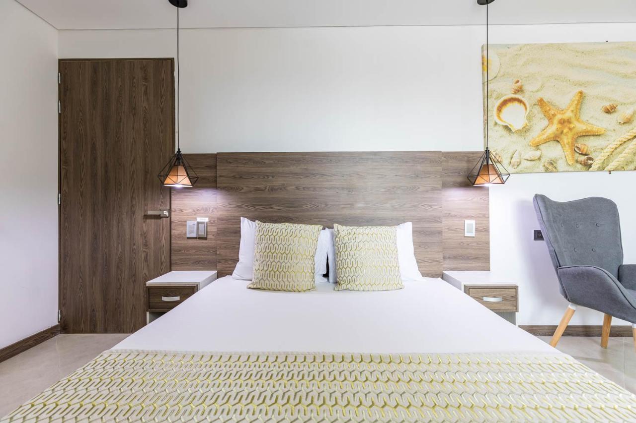 Hotel Velero San Antonio  Eksteriør bilde