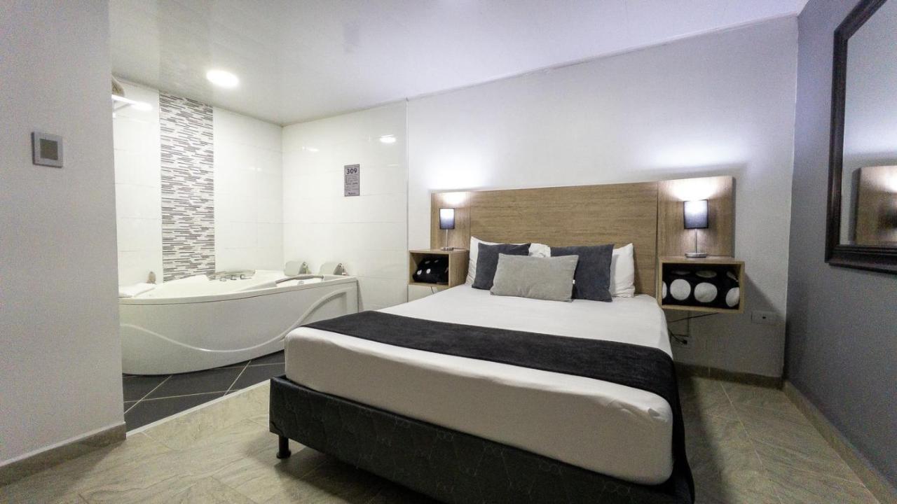 Hotel Velero San Antonio  Eksteriør bilde