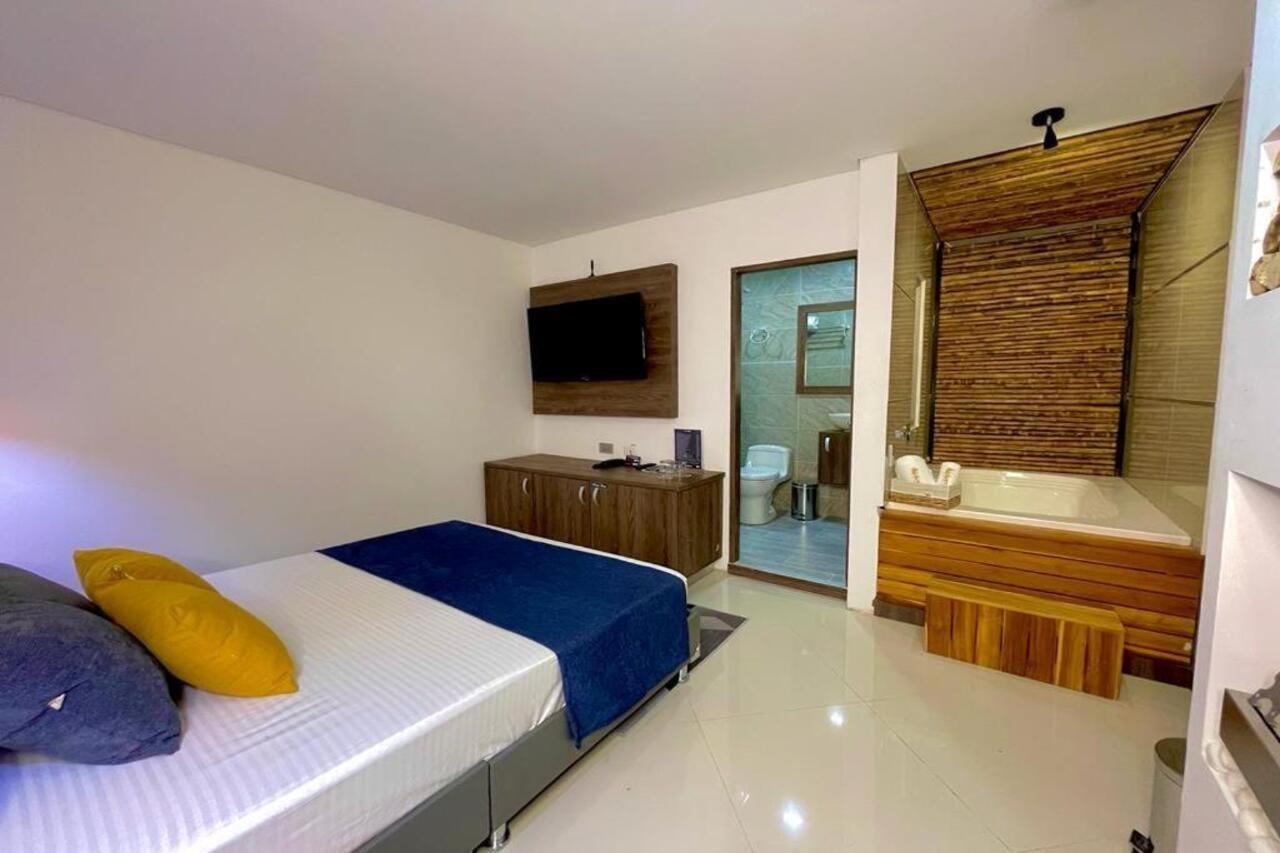 Hotel Velero San Antonio  Eksteriør bilde